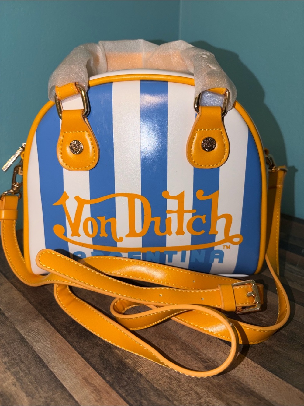 Von Dutch Argentina Bowling Bag - Striped Blue & Yellow